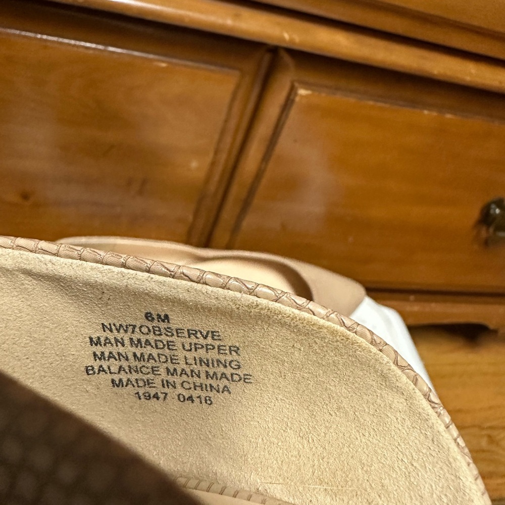 Nine West Tan Flats Shoes - Picture 3 of 6